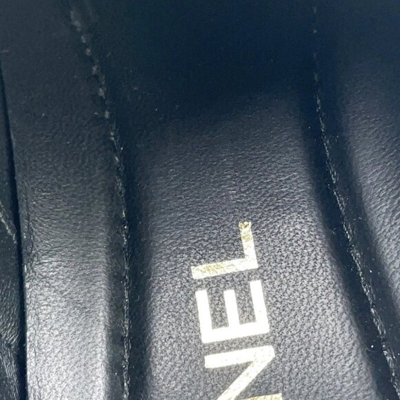 CHANEL Back Logo Low-Cut Sneakers Size 37C pile Black - Picture 4 of 16